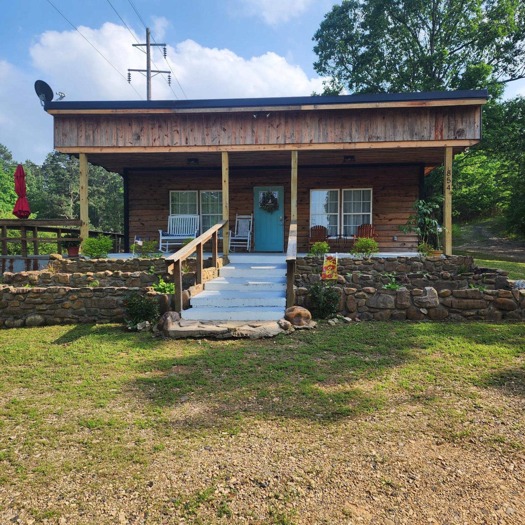 Unique Country Cabin Meets Farmhouse Modern!!! Mena Exteriér fotografie
